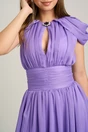 Rochie DY Fashion midi lila din voal in clos cu accesoriu si decupaj la decolteu, 3, dyfashion.ro