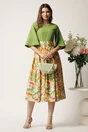 Rochie DY Fashion midi verde fistic in clos cu fusta din vascoza cu imprimeu, 3, dyfashion.ro