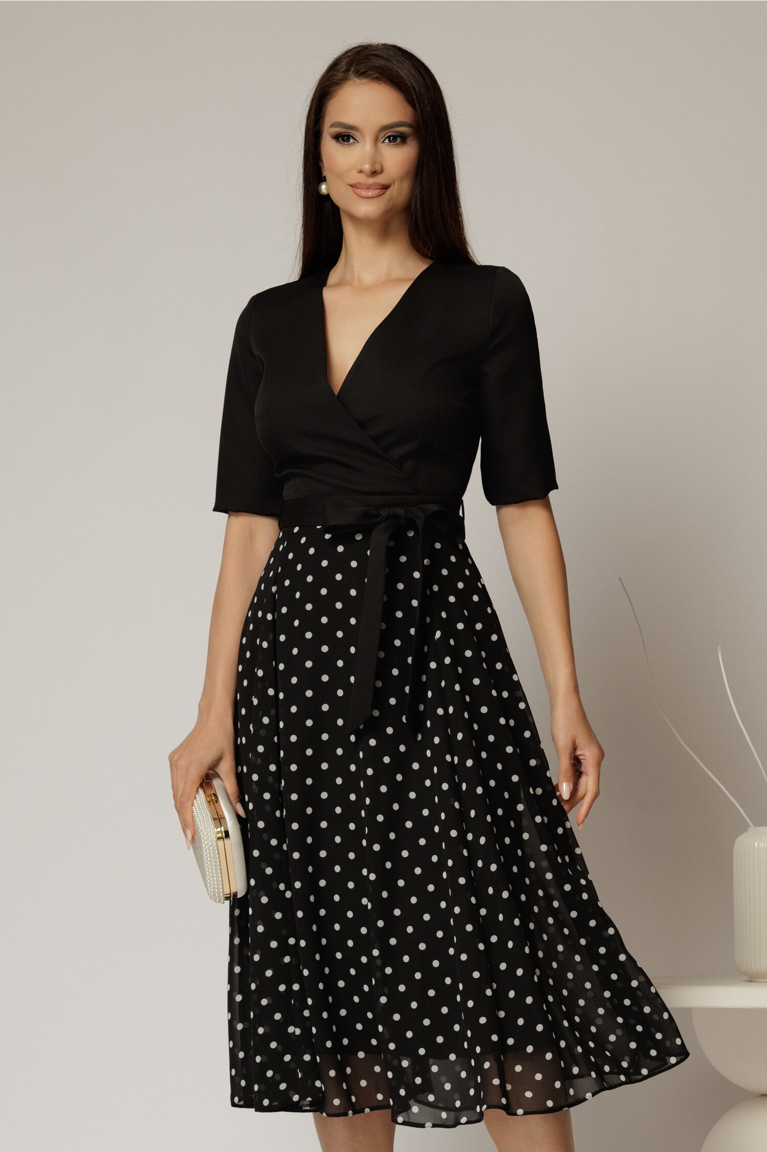 Rochie DY Fashion office din stofa si voal neagra cu buline pe fusta
