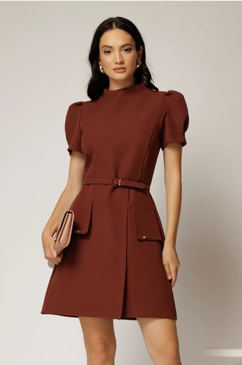Rochie DY Fashion scurta caramizie cu aplicatii pe capace si decolteu rotund
