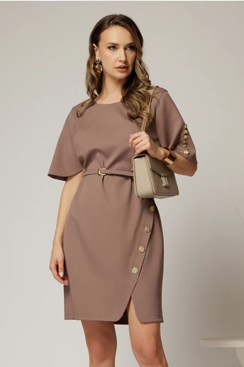 Rochie DY Fashion scurta maro cu nasturi pe maneci si fusta