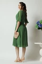 Rochie eleganta vaporoasa din voal verde cu pliuri pe talie