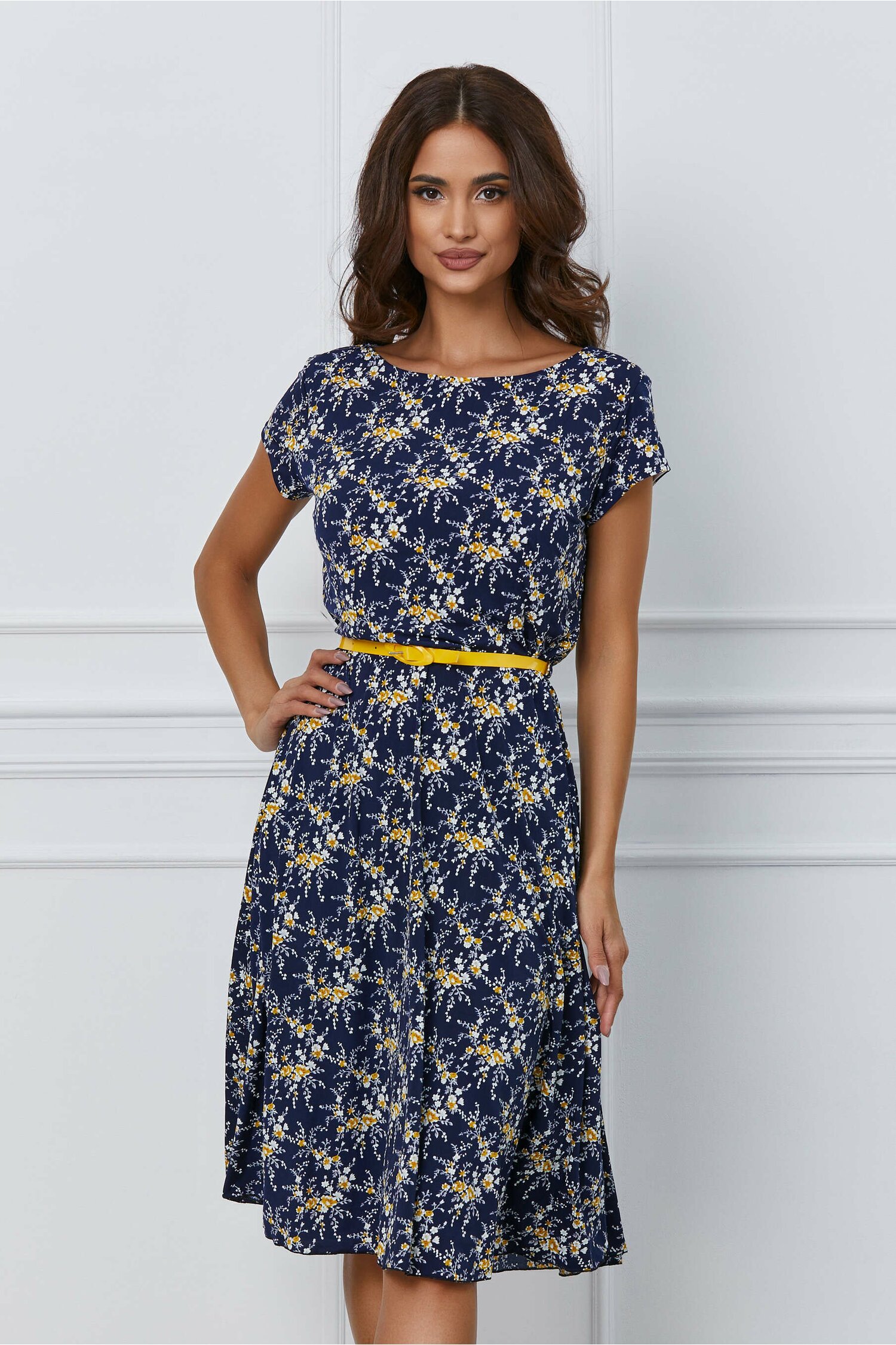 Rochie Flori bleumarin cu imprimeu floral alb-galben