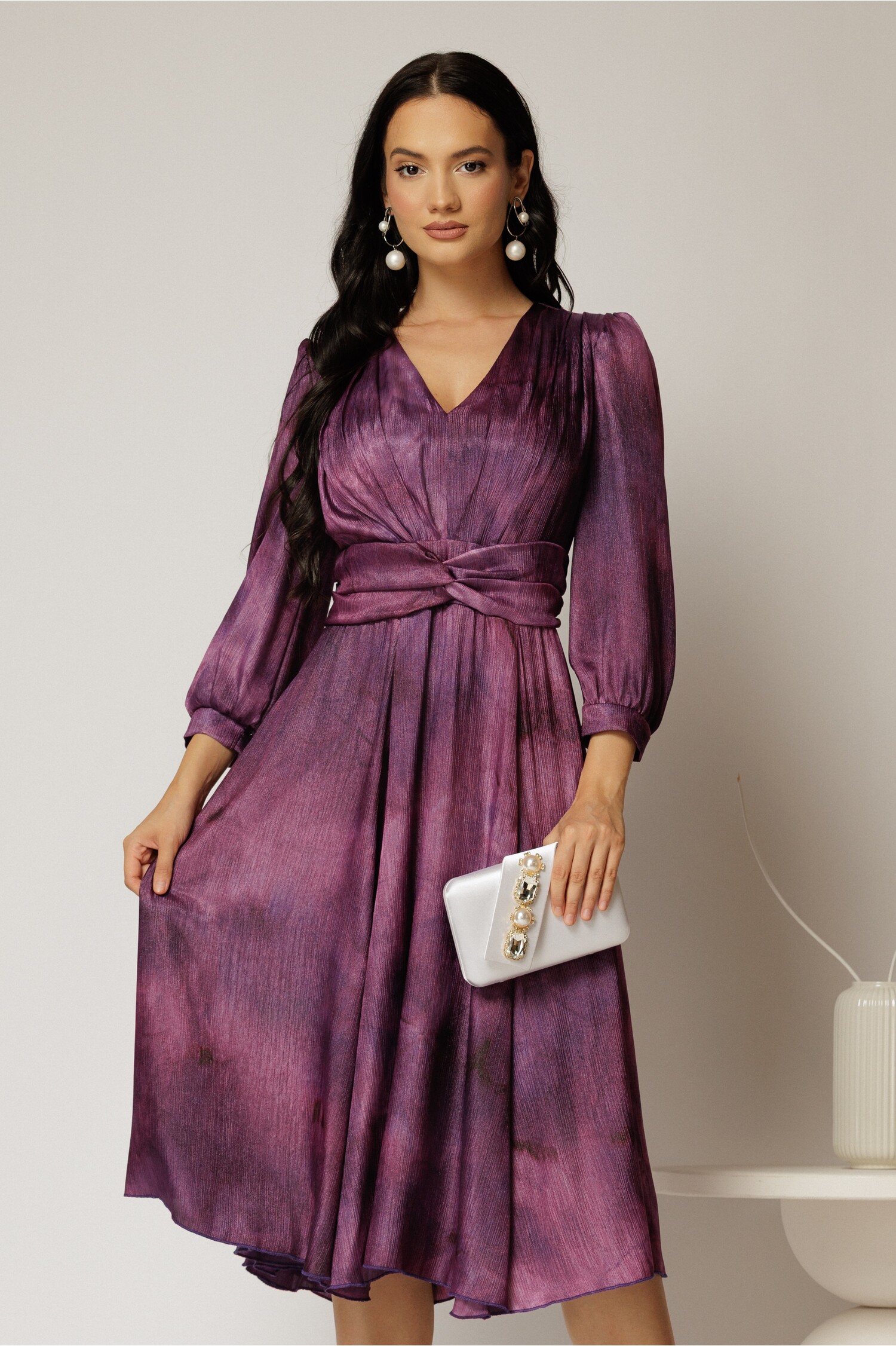 Rochie Gina midi mov din voal cu sidef in clos