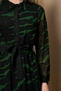 Rochie Gina neagra cu imprimeu verde si cordon in talie