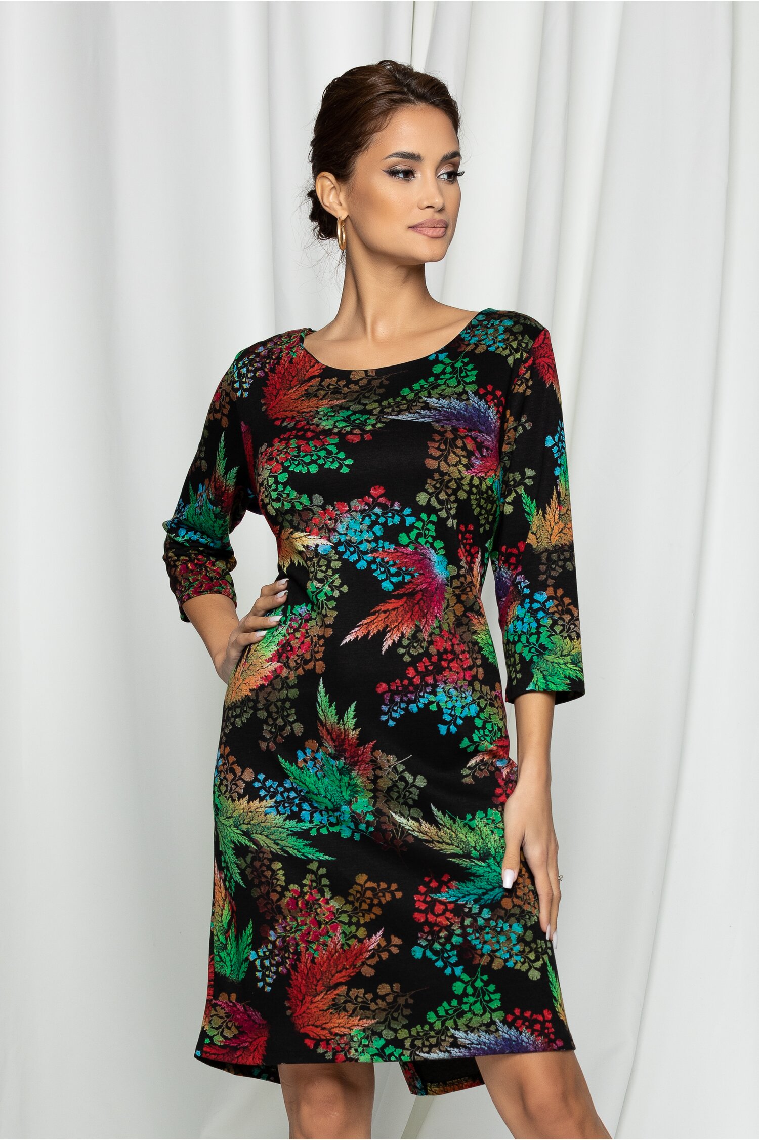 Rochie Ina neagra cu imprimeu floral