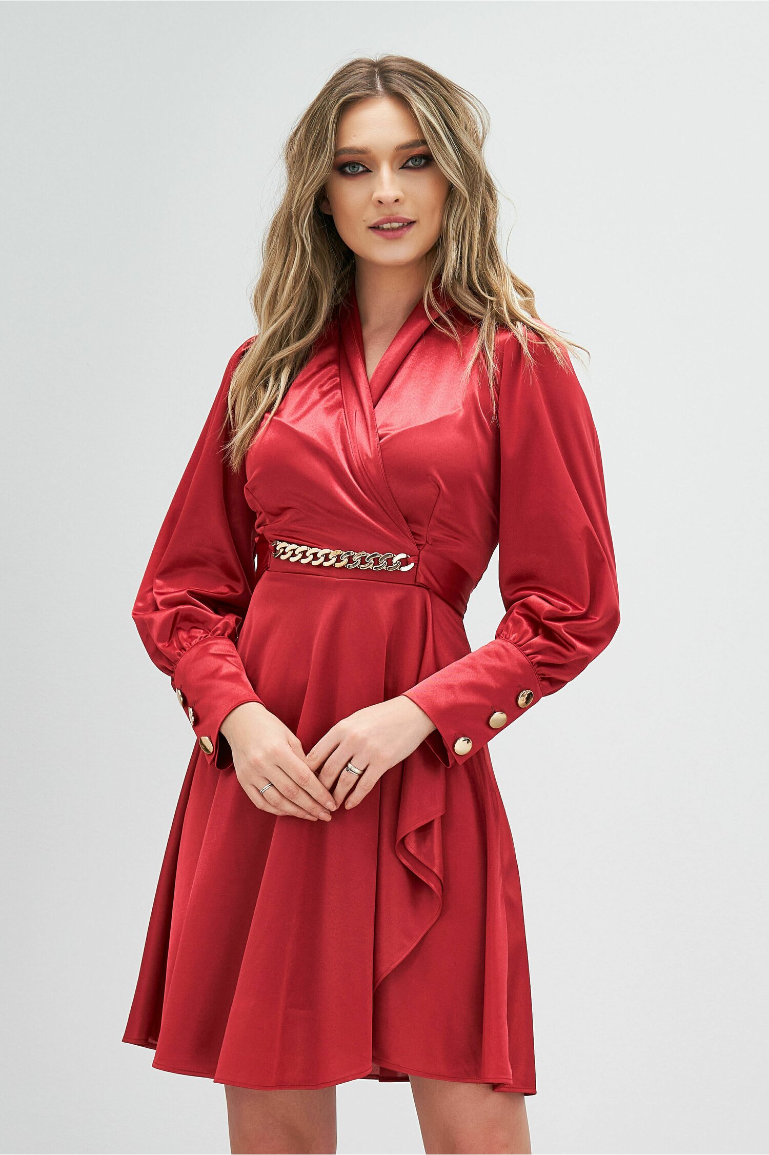 Rochie ioana bordo cu aplicatie tip lant in talie