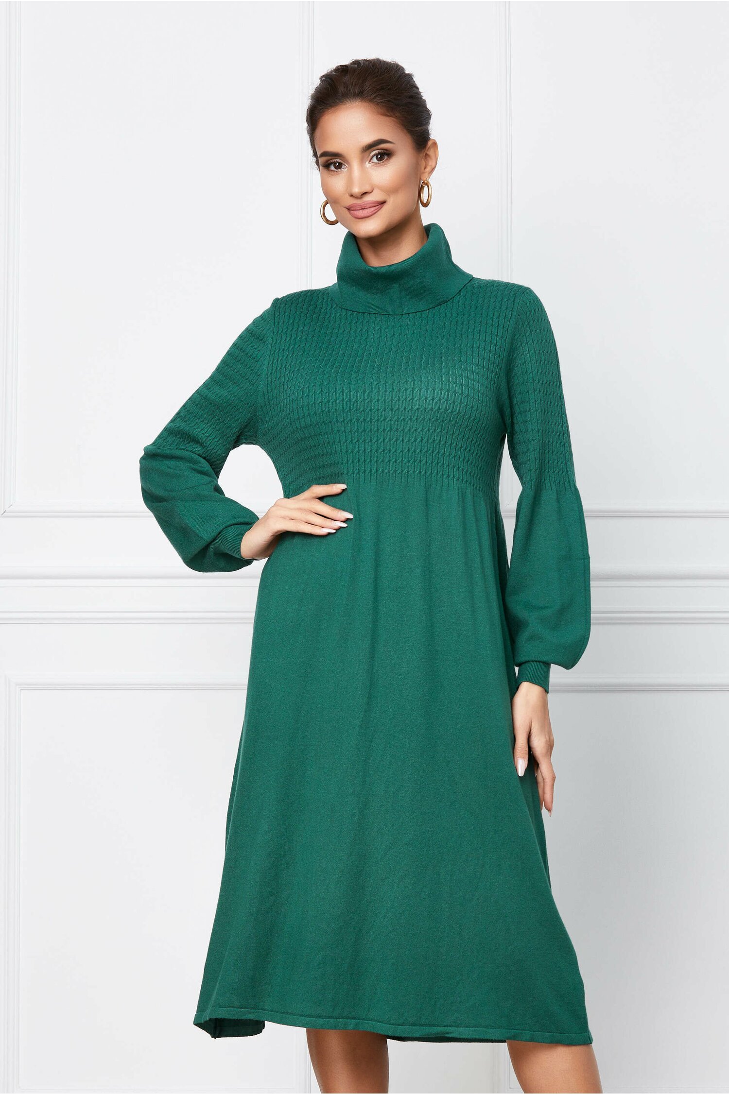 Rochie Jamela verde din tricot cu guler inalt