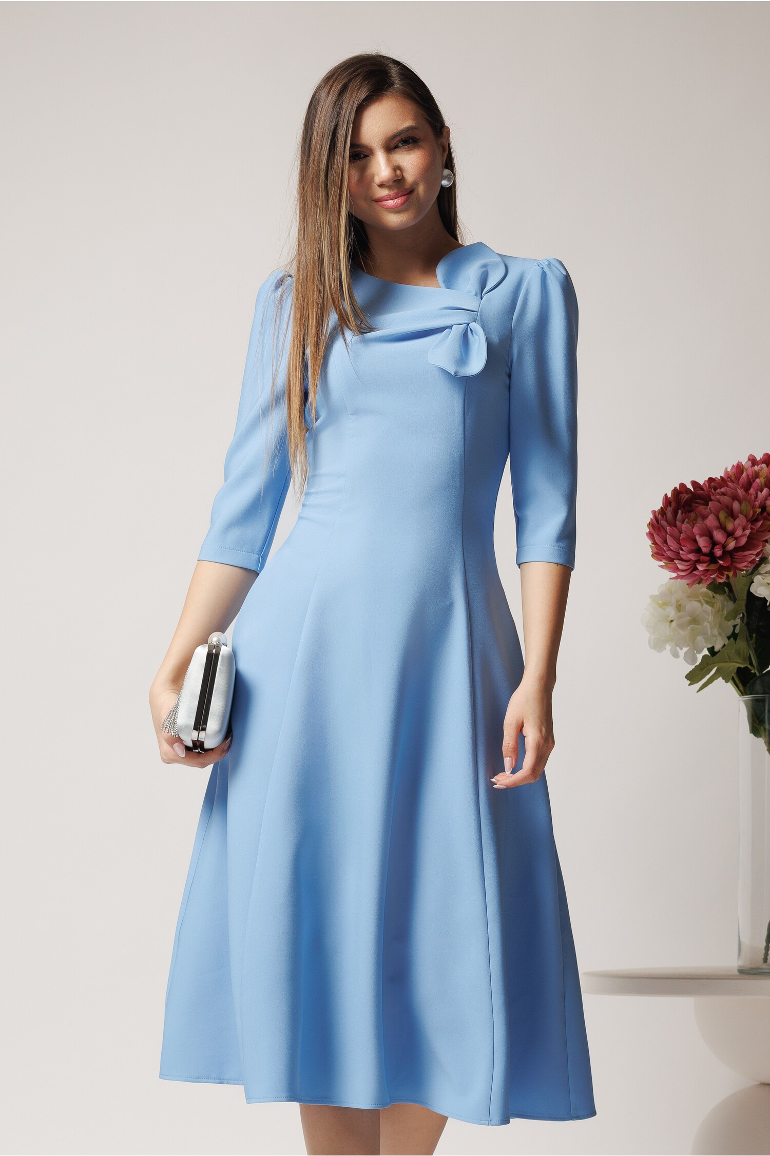 Rochie LaDonna office din stofa bleu cu funda la bust