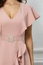 Rochie LaDonna roz cu crepeu maxi si aplicatie stralucitoare in talie