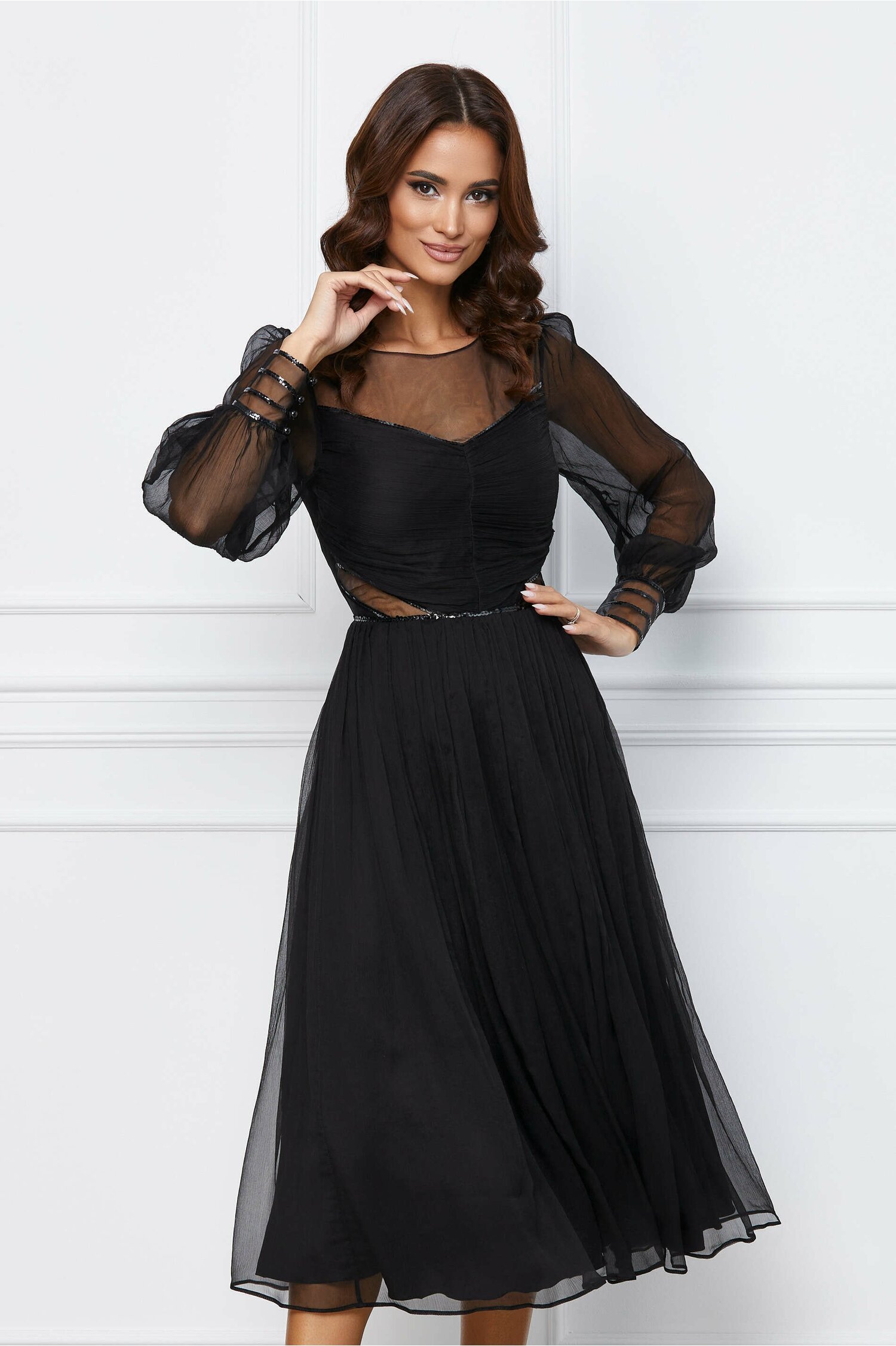 Rochie neagra din matase - Rochii-Dama.ro