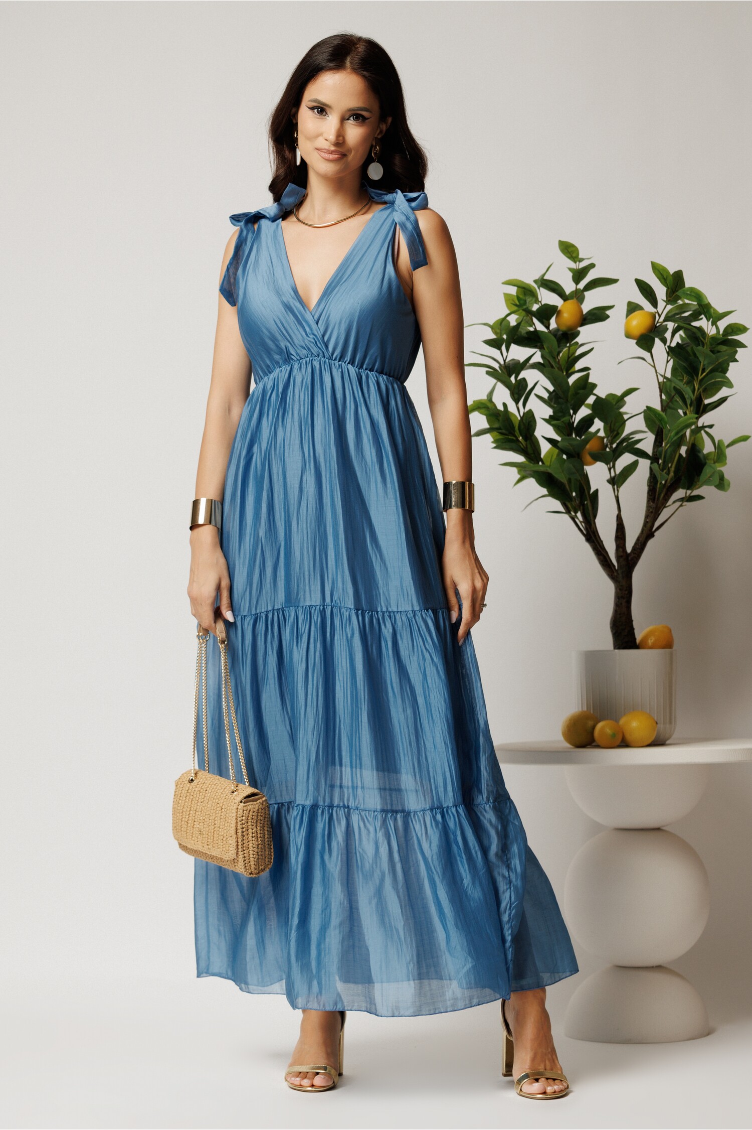 Rochie lunga albasta din tencel cu funde la umeri