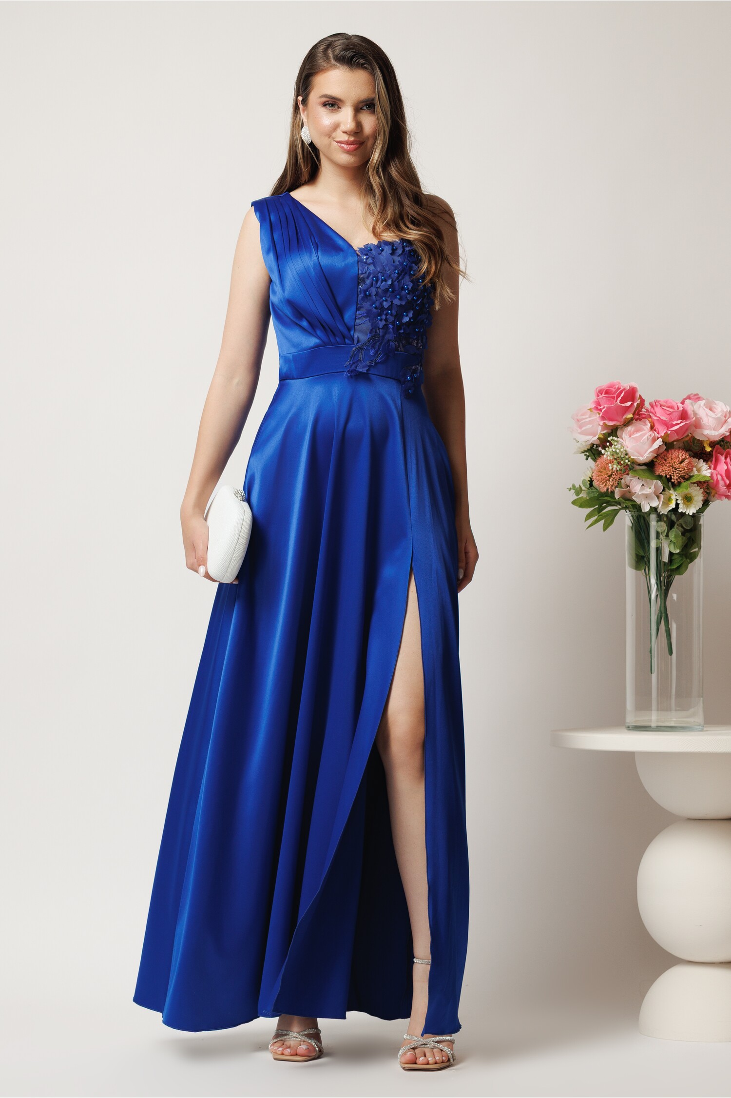 Rochie lunga albastra din tafta cu flori la bust- Ella Collection Madison