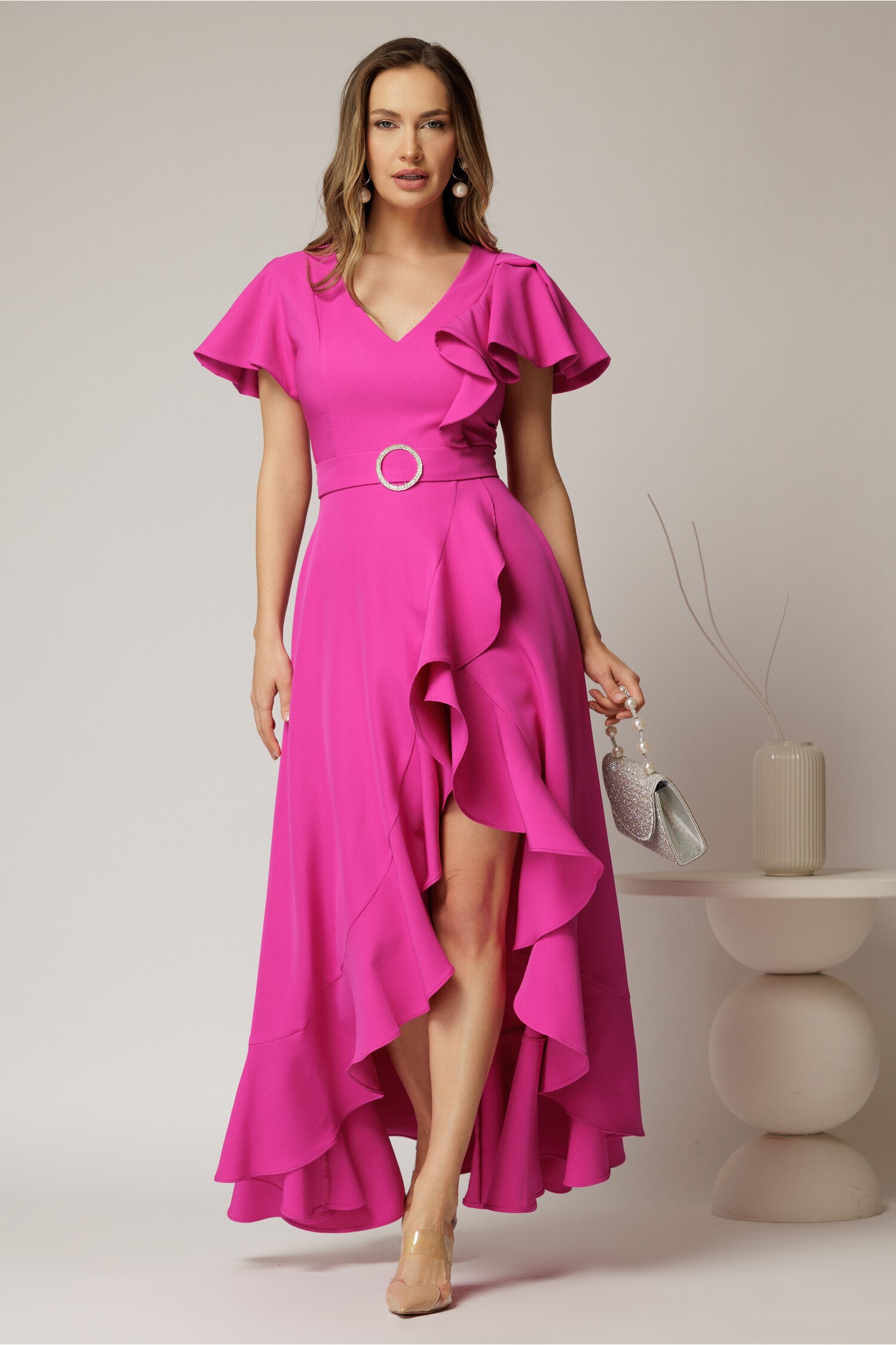 Rochie lunga de ocazie din stofa fucsia cu volane si cordon in talie