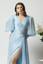 Rochie lunga de ocazie din voal bleu cu strasuri in talie
