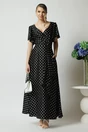 Rochie lunga eleganta din satin neagra cu buline si volan