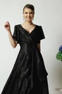 Rochie lunga eleganta din satin neagra cu model si volan