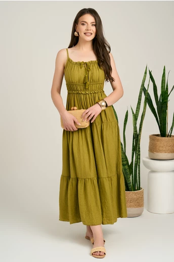 Rochie lunga verde lime din tencel creponat in clos cu ciucuri la bust