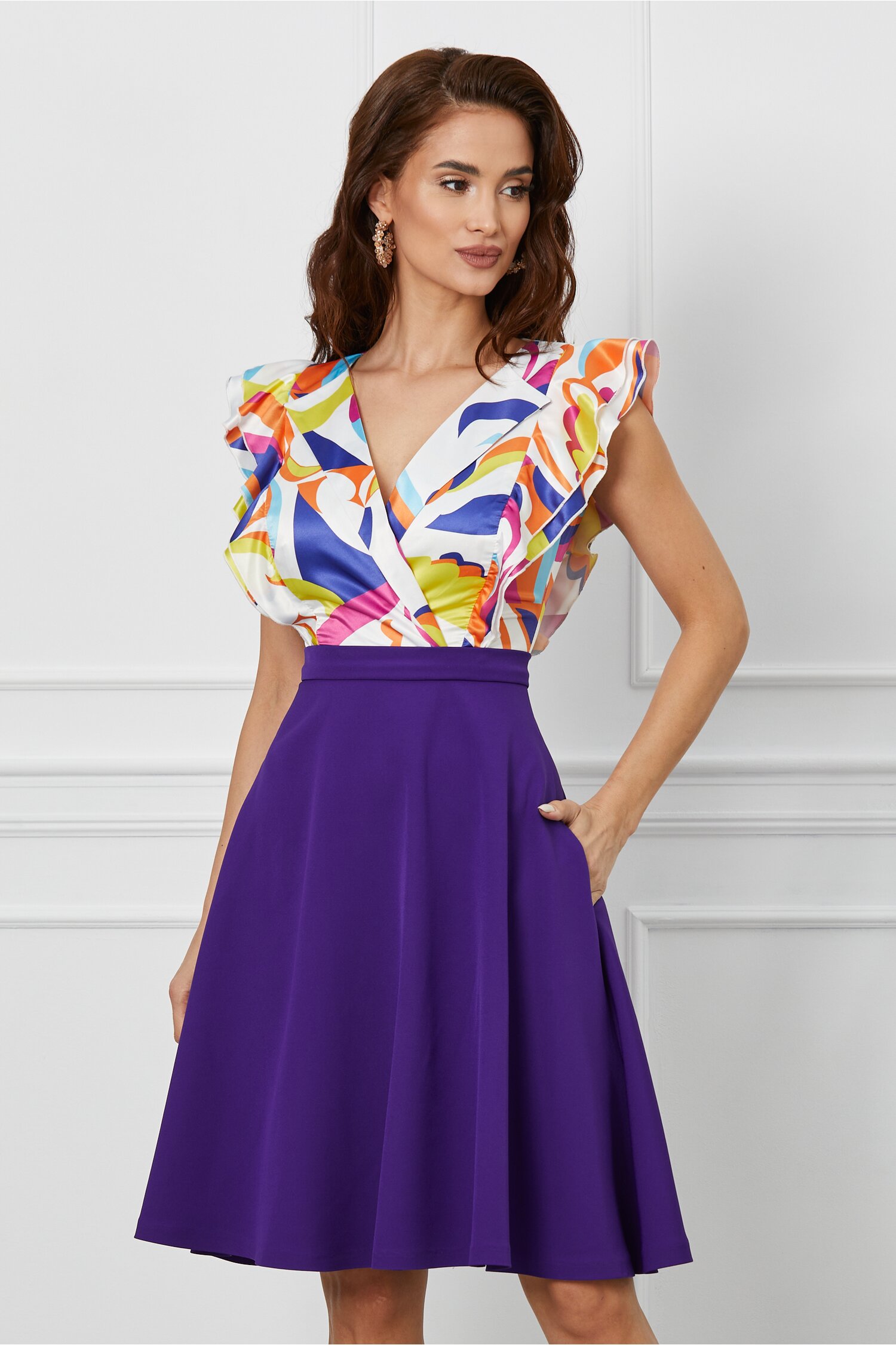 Rochie MBG mov cu imprimeuri colorate la bust