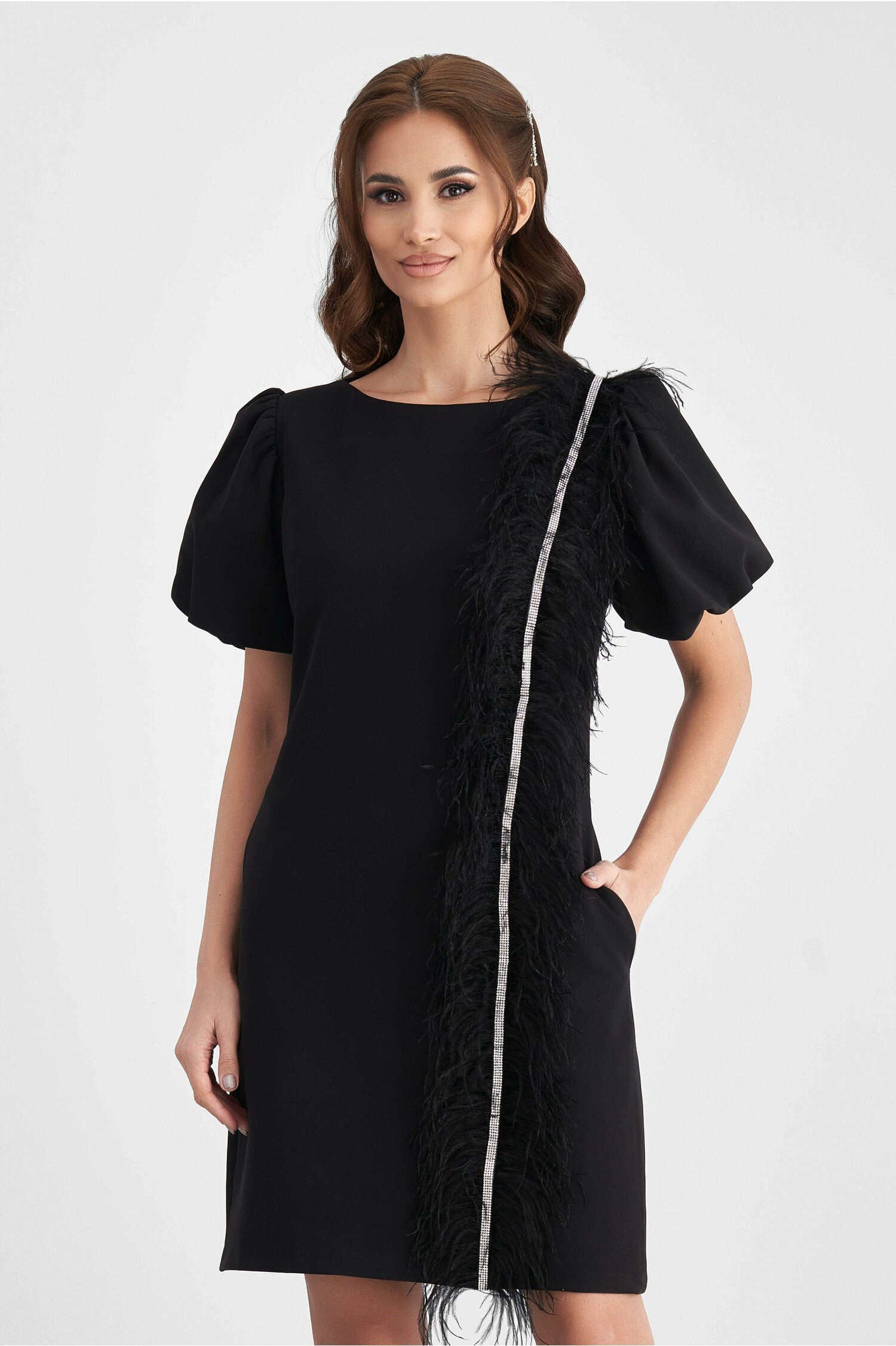 Rochie mbg neagra cu banda din fulgi