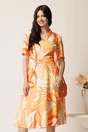 Rochie midi alba in clos cu imprimeu portocaliu si cordon in talie, 1, dyfashion.ro