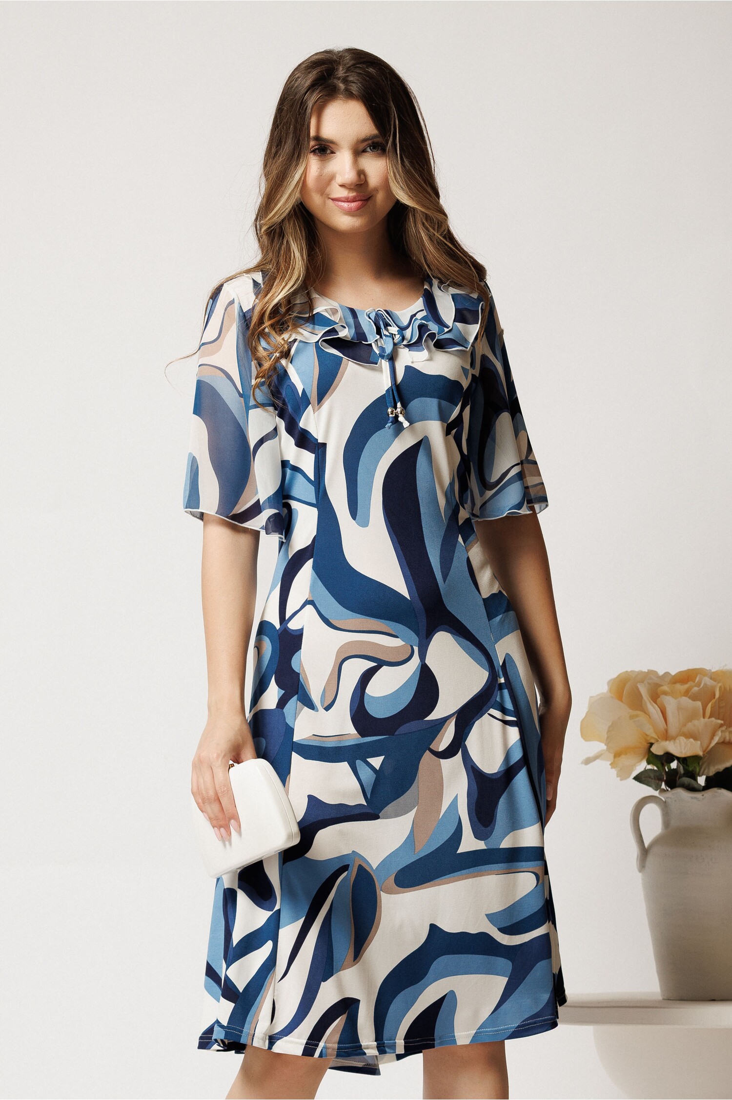 Rochie midi albastra din lycra in clini cu imprimeu alb
