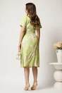Rochie midi bej cu imprimeu verde neon din viscoza in clini, 2, dyfashion.ro