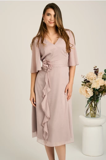 Rochie midi bej din voal in clos cu insertii din fir lurex si floare in talie-Viada