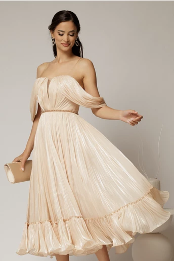 Rochie midi bej in clos din voal satinat cu aplicatii cazute pe umeri