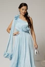 Rochie midi bleu din voal satinat cu volanase la baza si flori in talie si pe umar, 3, dyfashion.ro