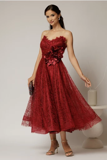 Rochie midi bordo de ocazie din dantela cu brose detasabile in talie