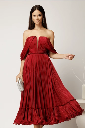 Rochie midi bordo in clos din voal satinat cu aplicatii cazute pe umeri