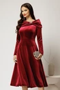 Rochie midi din catifea bordo cu umeri lasati si brosa, 1, dyfashion.ro