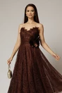 Rochie midi maro de ocazie din dantela cu brose detasabile in talie, 3, dyfashion.ro