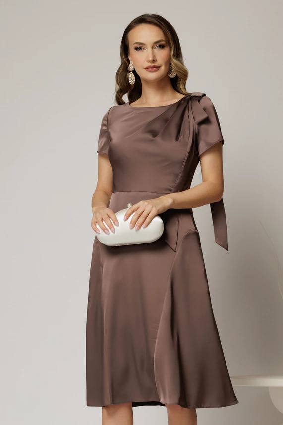 rochie-midi-maro-din-satin-cu-funda-pe-umar-si-fusta-clos-1457515-1148554-2.webp