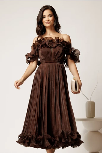 Rochie midi maro in clos din voal satinat cu volanase la bust si la baza