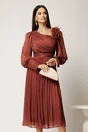 Rochie midi roz coniac din voal satinat in clos cu floare pe umar, 1, dyfashion.ro