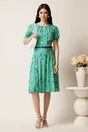 Rochie midi verde din viscoza in clos cu flori roz si curea in talie, 3, dyfashion.ro