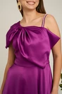 Rochie Moze eleganta din satin mov cu funda la bust si bretea cu perle