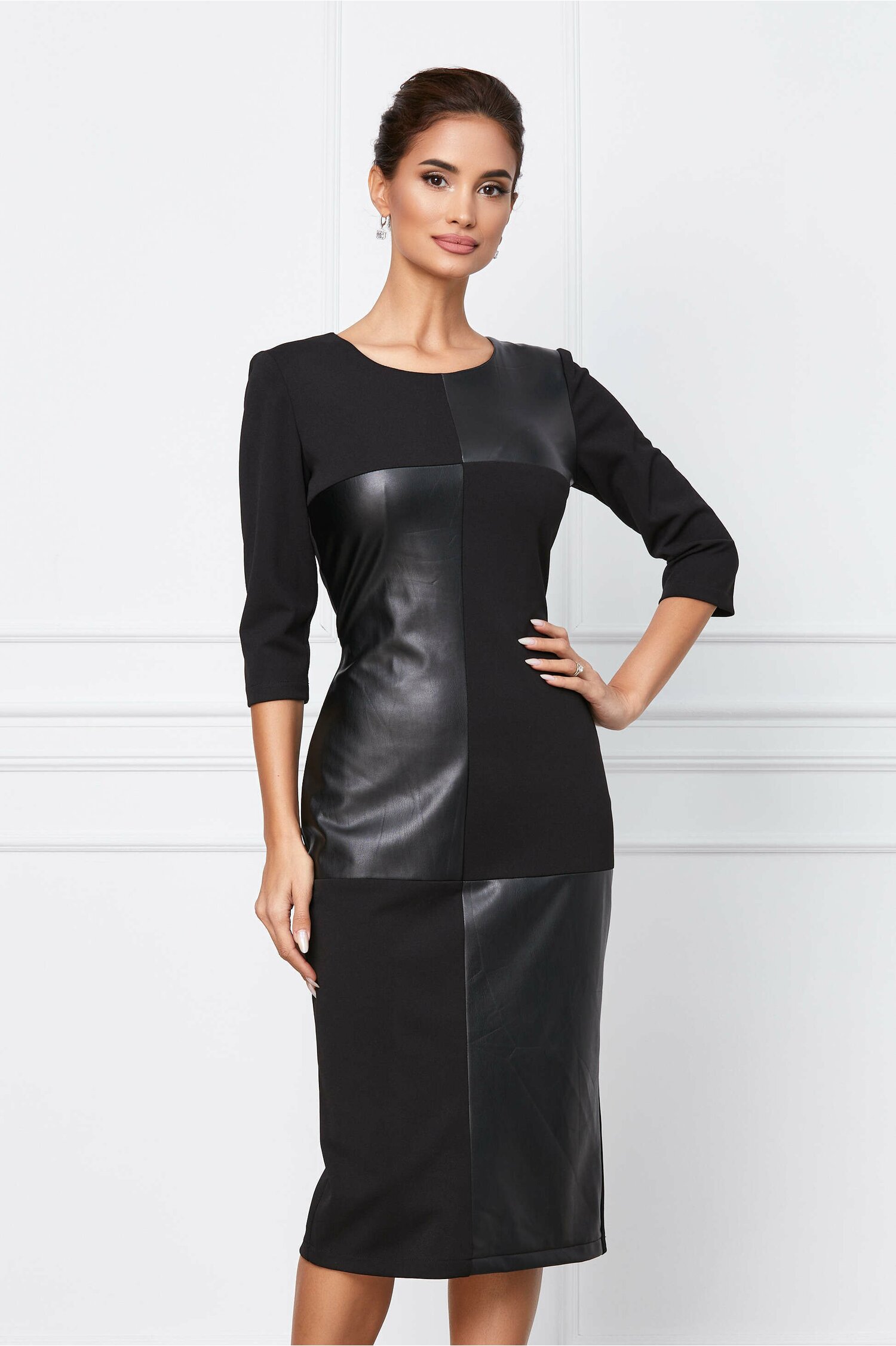 Rochie neagra cu insertii din piele ecologica