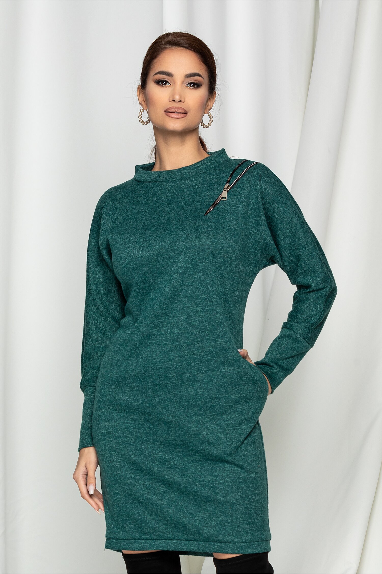 Rochie moze verde cu fermoar lateral pe bust