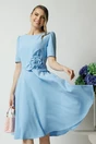Rochie office din stofa bleu cu floare maxi pe talie
