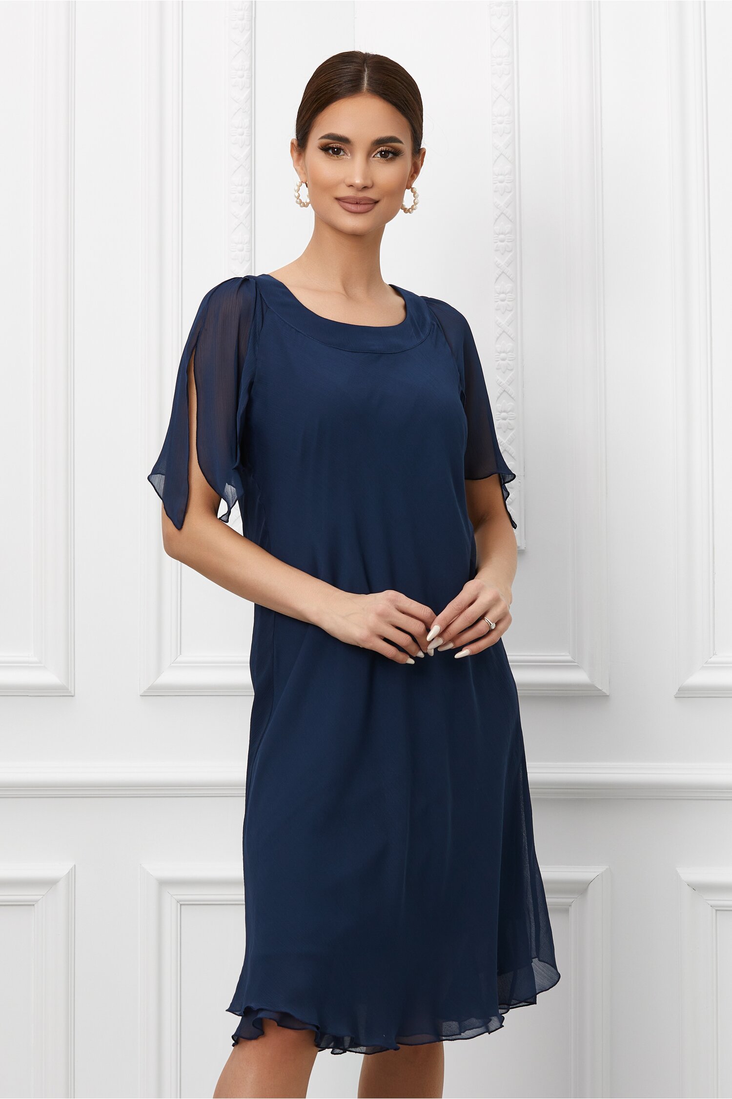 Rochie raisa bleumarin cu maneci scurte sparte