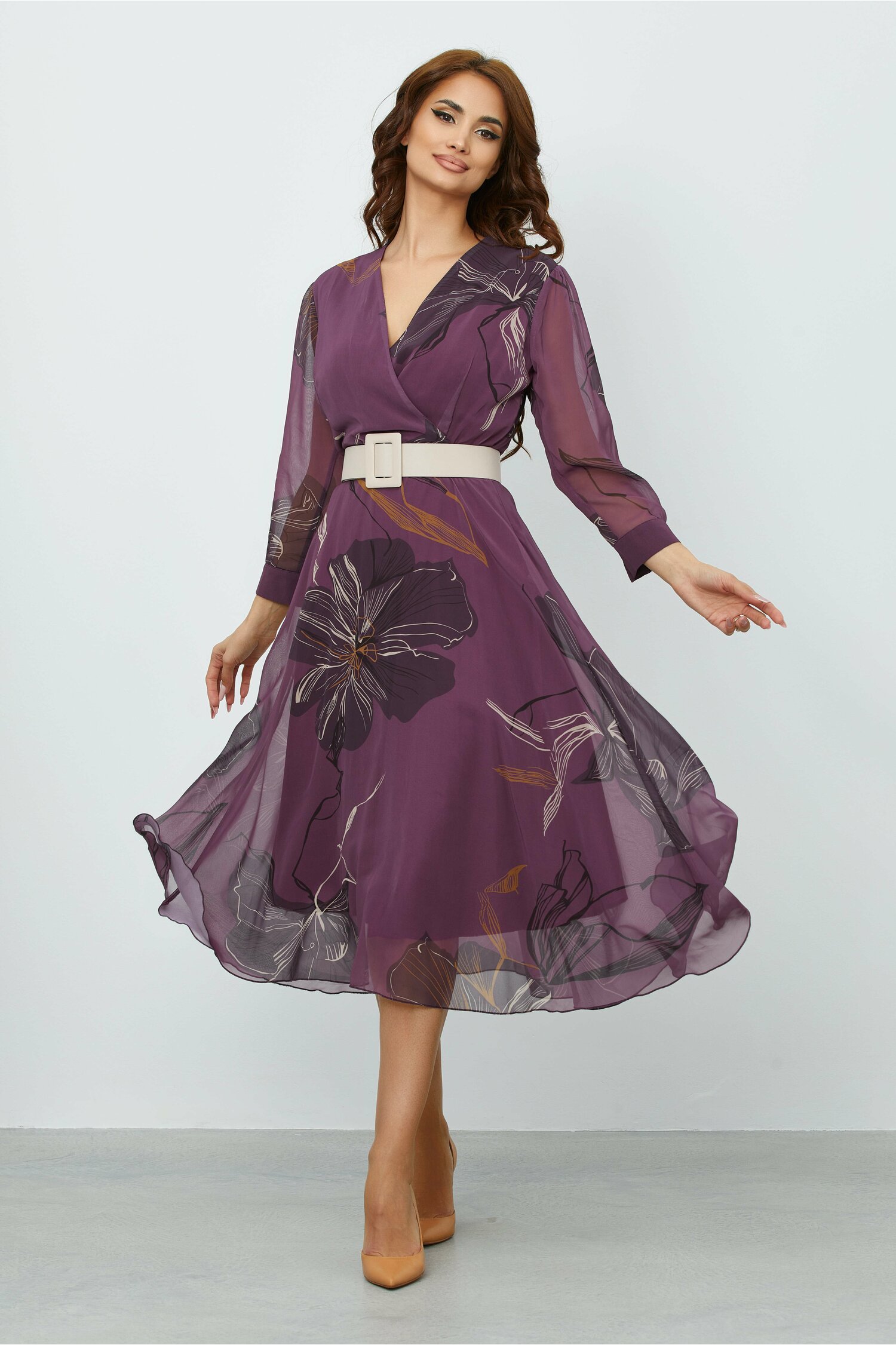 Rochie Rebeca mov cu imprimeu floral si curea in talie