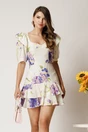 Rochie scurta alba din rayon cu flori mov in clos cu volane pe fusta, 1, dyfashion.ro