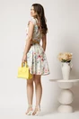 Rochie scurta alba in clos cu flori galbene si curtea in talie, 2, dyfashion.ro
