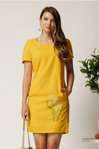 Rochie scurta galbena din in cu broderie florala pe fusta