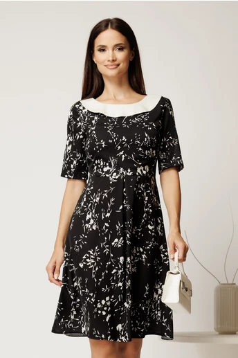 Rochie scurta neagra din triplu voal cu imprimeu alb si curea in talie
