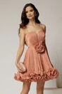 Rochie scurta roz coniac din voal in clos cu volanase si floare maxi pe talie, 1, dyfashion.ro