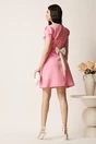 Rochie scurta roz in clin cu aplicatie in talie si nasturi cu funda la spate, 1, dyfashion.ro